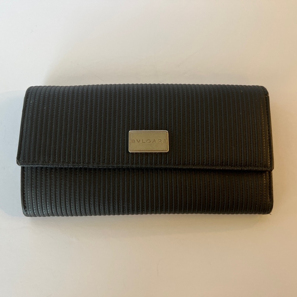 COPY - BVLGARI Women’s black leather wallet in great condition